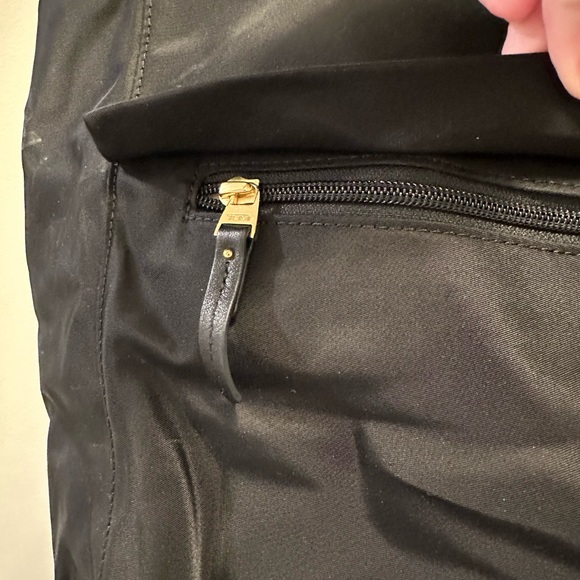 Tumi Classic Black Tote Bag - Picture 5 of 7